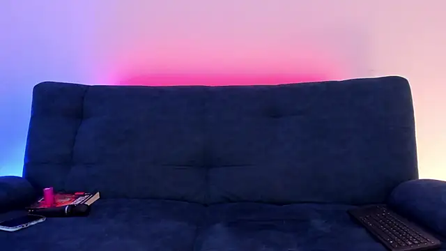 josh  val online show from March 11, 10:45 pm