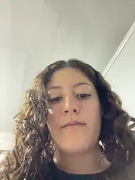 lizzy luminair online show from February 2, 3:38 am