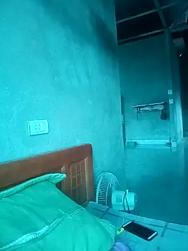 cutebobi online show from February 3, 6:22 am