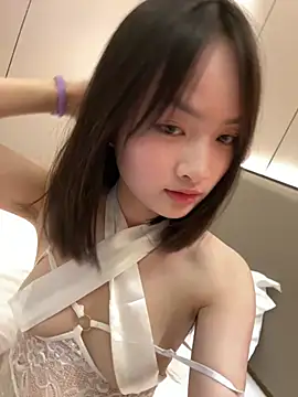 miaomiaou  online show from March 24, 3:28 pm