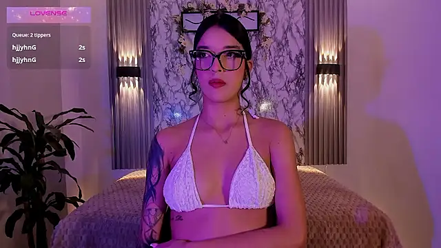 ChloeeMasonn online show from March 27, 11:11 am