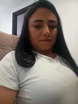 Andreacama online show from February 16, 2:17 pm