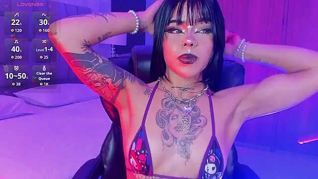 SweetDevil 7 online show from March 23, 10:05 pm