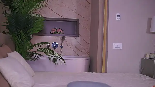 BiancaCain online show from March 24, 2:11 pm