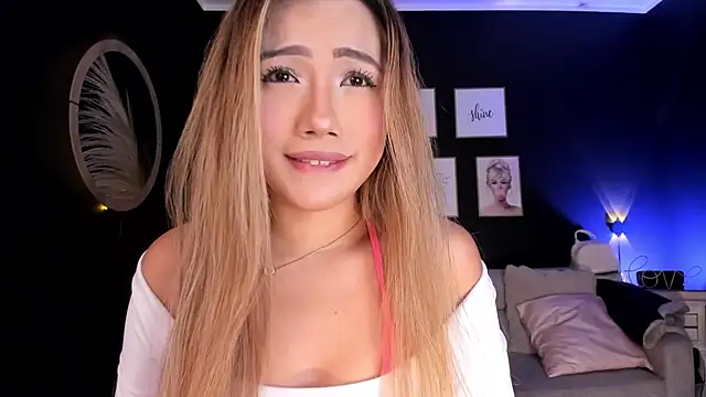 Isa cortes  online show from April 1, 1:41 pm