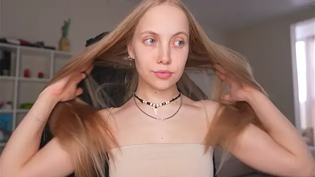 Appr0ved  online show from March 22, 3:18 pm