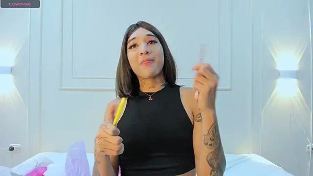 tammy bensom1 online show from February 16, 10:48 am