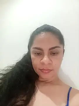 luna pinky online show from March 8, 12:18 am