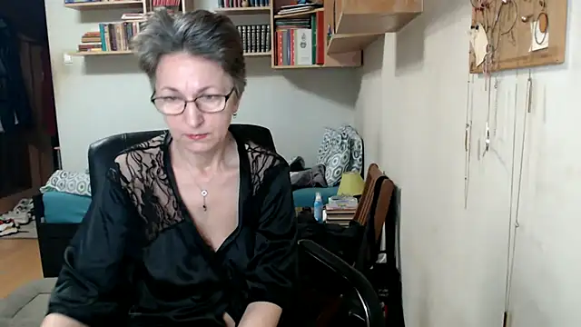 Snapshot of katemodel chatting on September 20, 7:28 am katemodel online show from September 20, 7:28 am