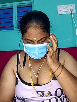 TamilSembaruthi143 online show from April 3, 7:45 pm