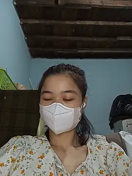 Daisy-lusia2026 online show from May 17, 12:32 am