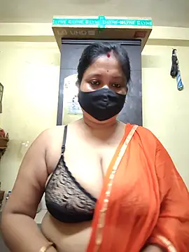 Curvy Trisha online show from June 14, 3:56 pm