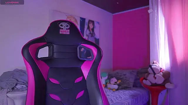 mavi boo online show from February 24, 7:45 pm