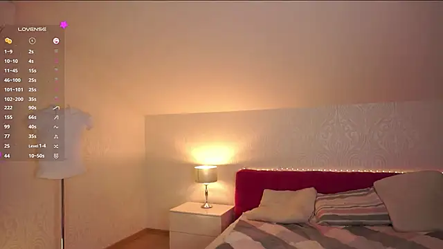 CassieMauzy online show from April 16, 5:12 pm