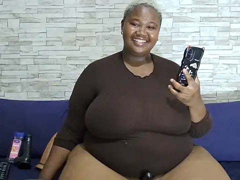 BustyBmw online show from February 2, 6:29 pm