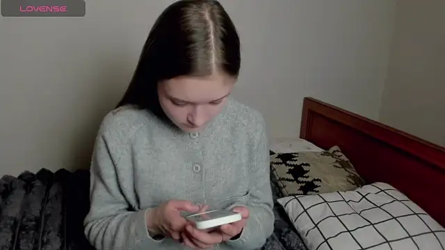 Elina X online show from March 4, 10:05 pm