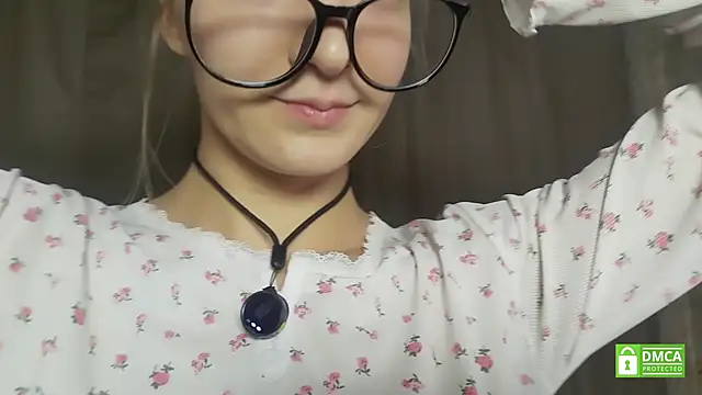 Alex-wer online show from February 21, 9:21 am