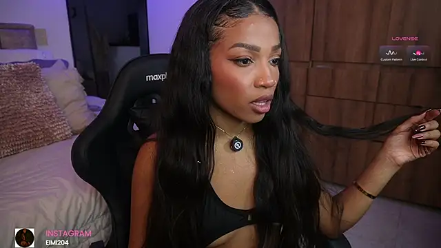 eimi spacee online show from April 5, 8:41 pm