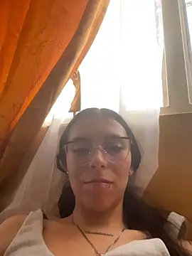 MayteLove online show from February 4, 10:02 pm