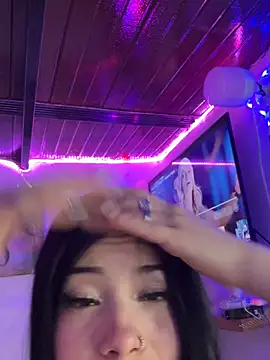 violettahotass online show from February 2, 7:02 pm