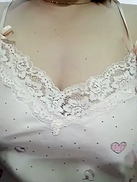 Ladyly99 online show from April 18, 9:23 am