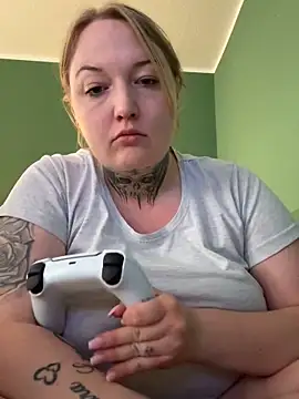 Lolaaxxx13 online show from June 8, 6:08 pm