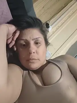 deboragta online show from May 18, 3:29 pm