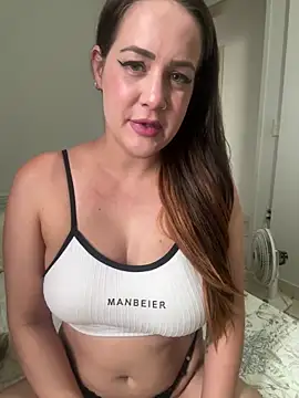 juliasanto online show from March 20, 6:24 pm