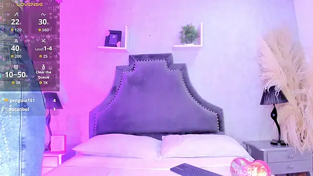 KarelyMitchel online show from March 23, 3:40 pm