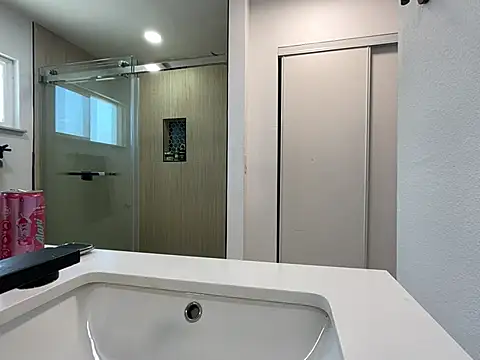 Anadia Starr online show from April 12, 12:25 am