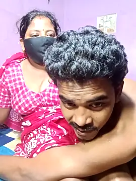 Fetish-Couple2 online show from February 27, 9:25 pm