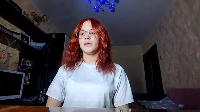 CalandraRolon online show from February 10, 6:00 pm