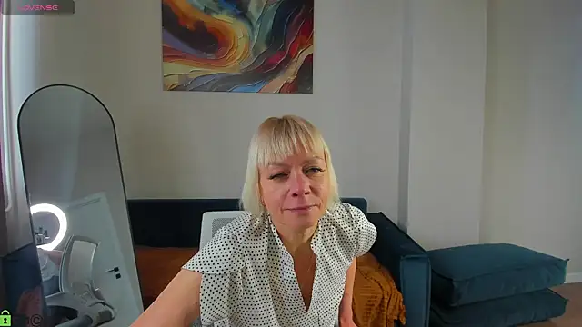 Ann Annise online show from May 27, 12:54 am