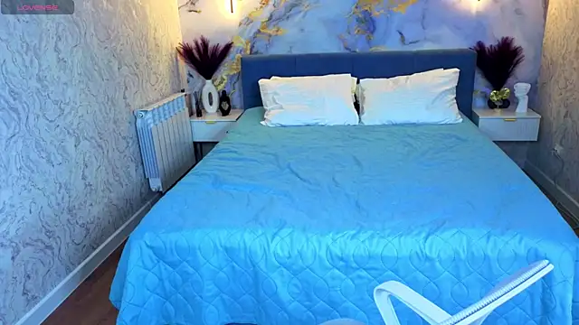 Kate Krose online show from March 6, 1:23 am