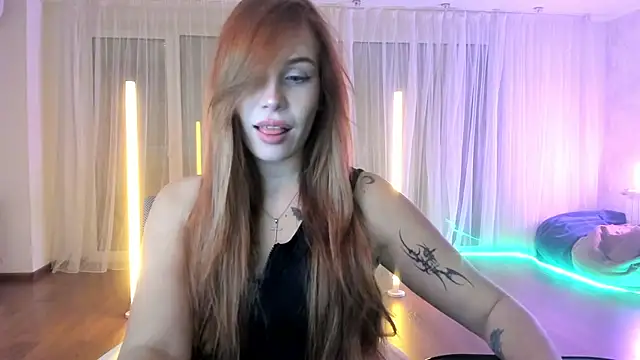 kelly love 222 online show from June 9, 7:46 pm