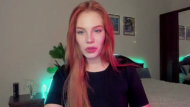 kelly love 222 online show from March 18, 7:41 pm