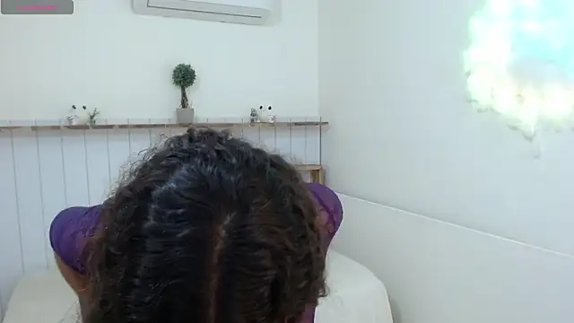 Mona Mistic online show from March 10, 8:24 pm