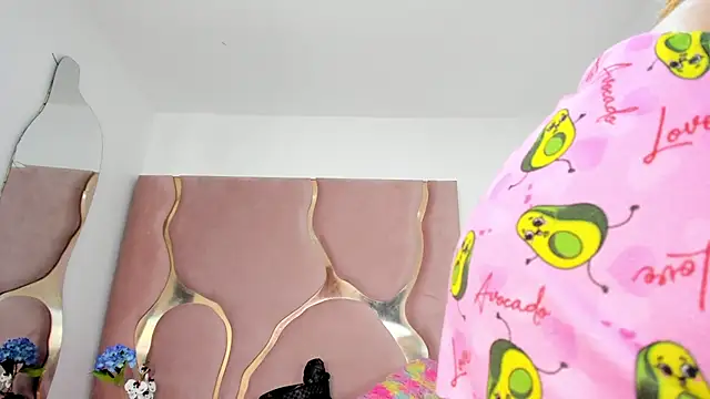 Aisha violeht online show from March 28, 1:21 pm