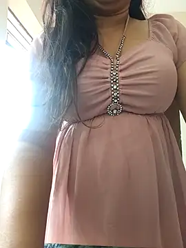 divyajaan4763 online show from April 17, 1:40 am