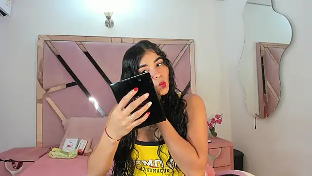 honeyhtx online show from July 7, 11:57 am