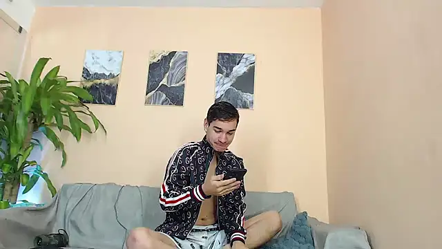 DesiresOfOlympus  online show from February 17, 9:58 pm