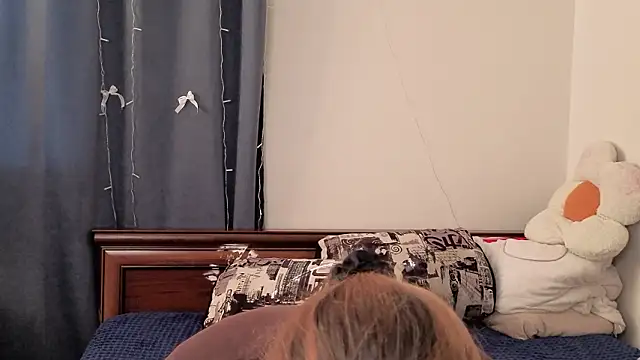 JadwigaTagliavia online show from March 11, 11:03 am