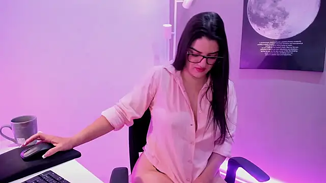 Valenvega  online show from February 9, 12:29 pm