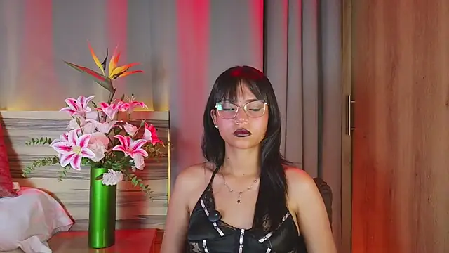 EvaLune online show from April 7, 10:12 pm