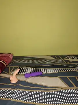 Ishaa 03 online show from February 11, 12:50 pm