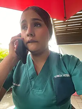 Noa Harper- online show from April 29, 8:14 pm