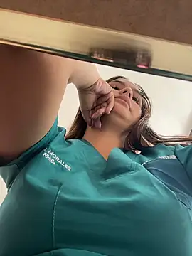 Noa Harper- online show from March 17, 9:19 pm