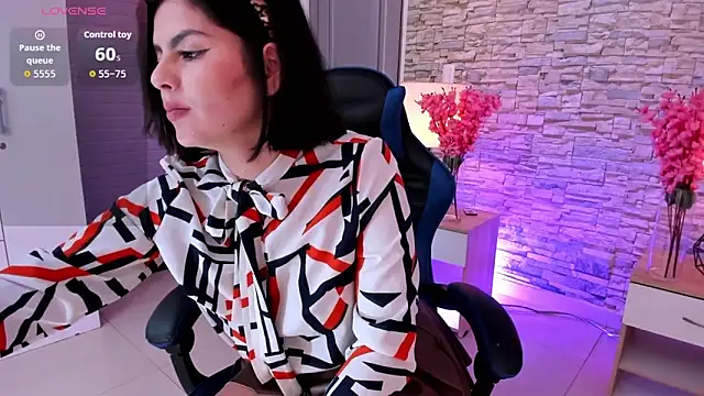 butterflyx39 online show from March 25, 12:08 pm