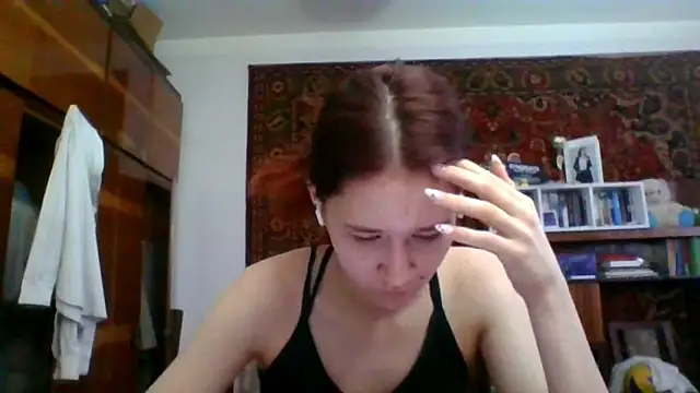 NickiKisinger online show from March 6, 5:13 am