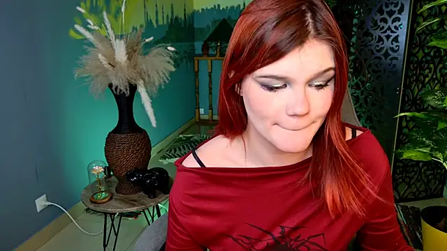 EllieFoxy online show from February 4, 2:09 pm